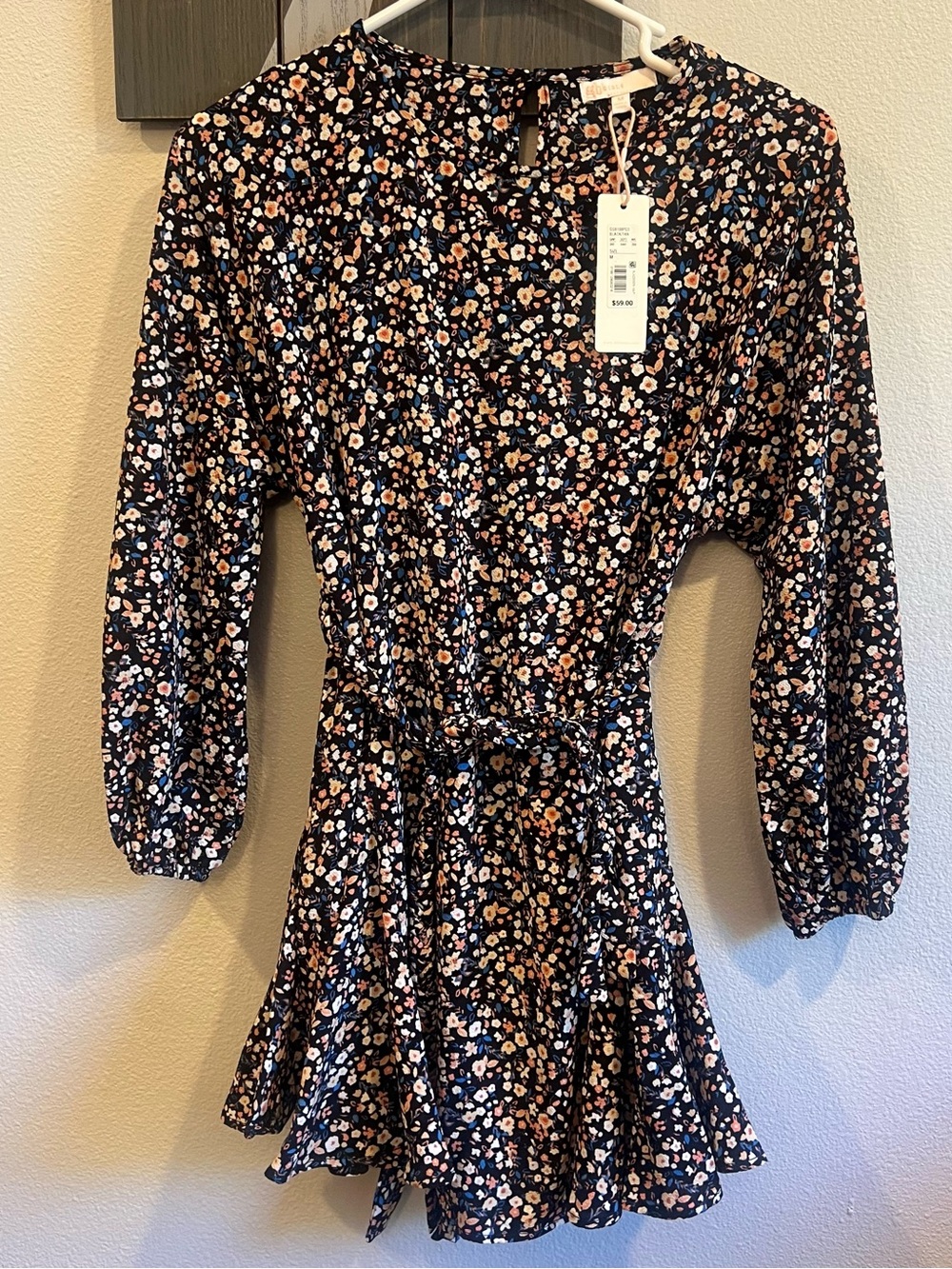 Gianni Bini Black Dress with Floral Print size M (Youth)